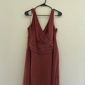 David's Bridal Long chiffon bridesmaid dress Size 16 Cinnamon